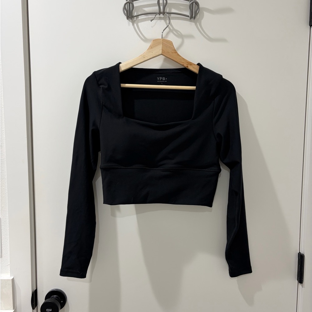 Abercrombie & Fitch Black Long Sleeve Crop Top